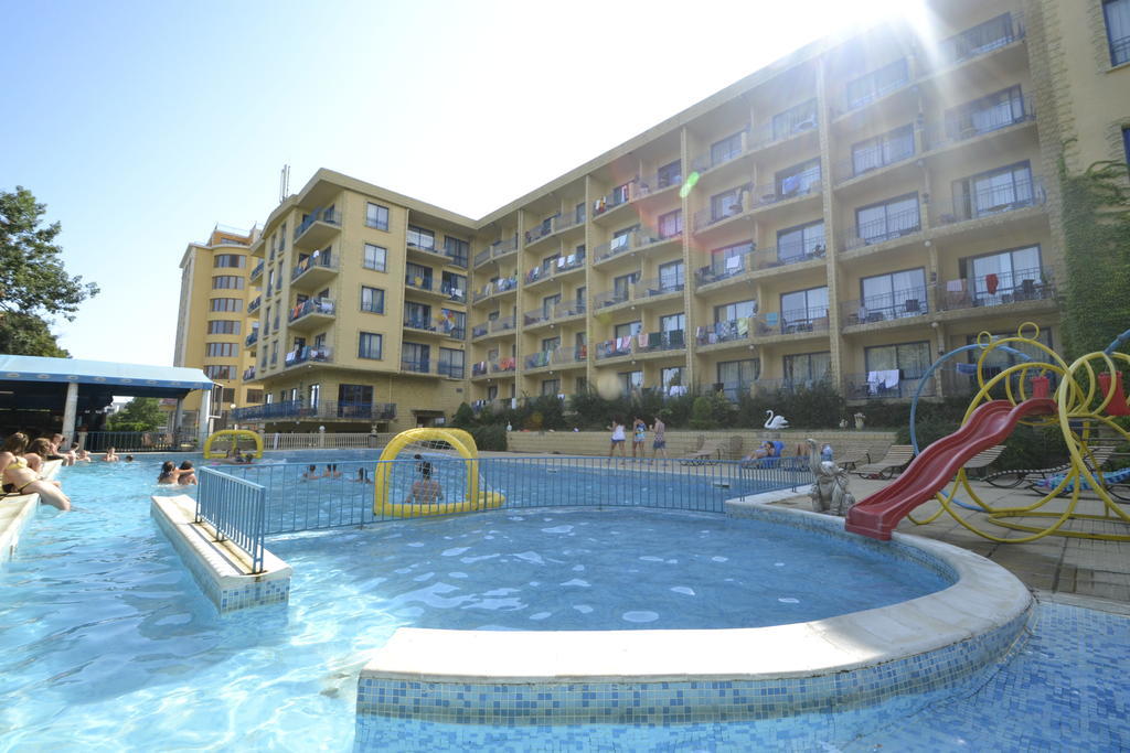Hotel Dana Palace Golden Sands Exterior photo